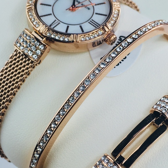 Anne Klein Women\'s Swarovski Crystal Fashion Watch main image 5
